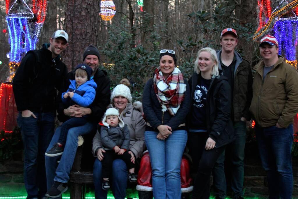 Rural Life On A Real Christmas Tree Farm! Hallmark Experience! Ozark Dış mekan fotoğraf